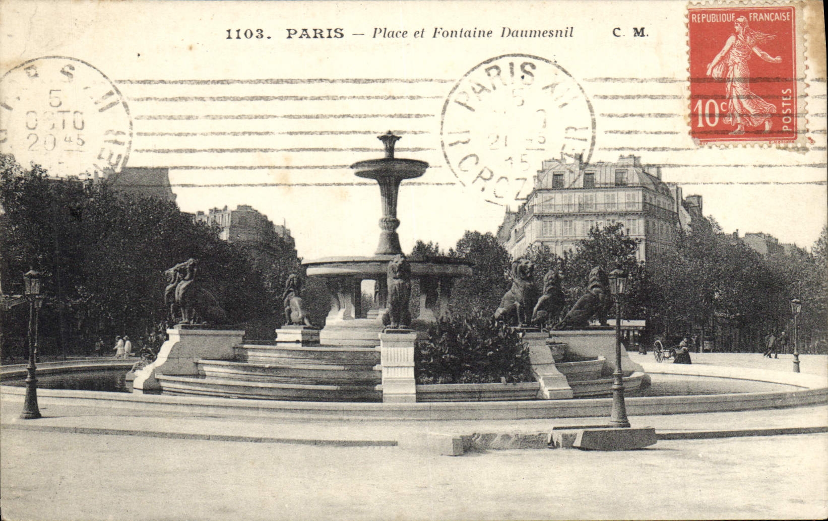 CPA Paris Place et Fontaine Daumesnil