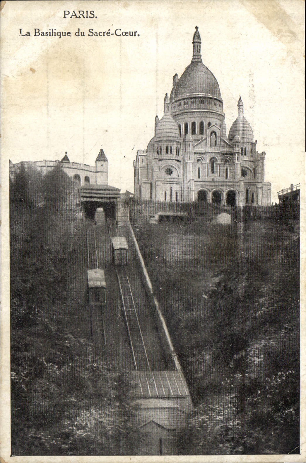CPA Paris la Basilique du Sacre Coeur