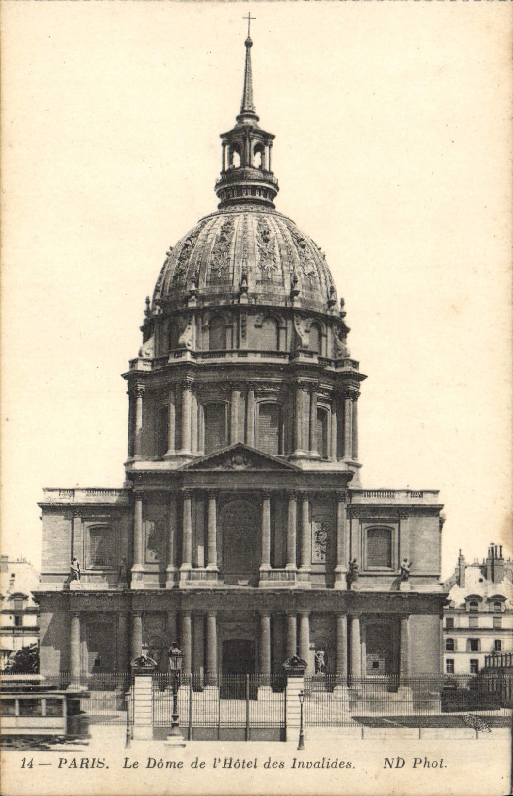 CPA Paris le Dome de l'hotel des Invalides 