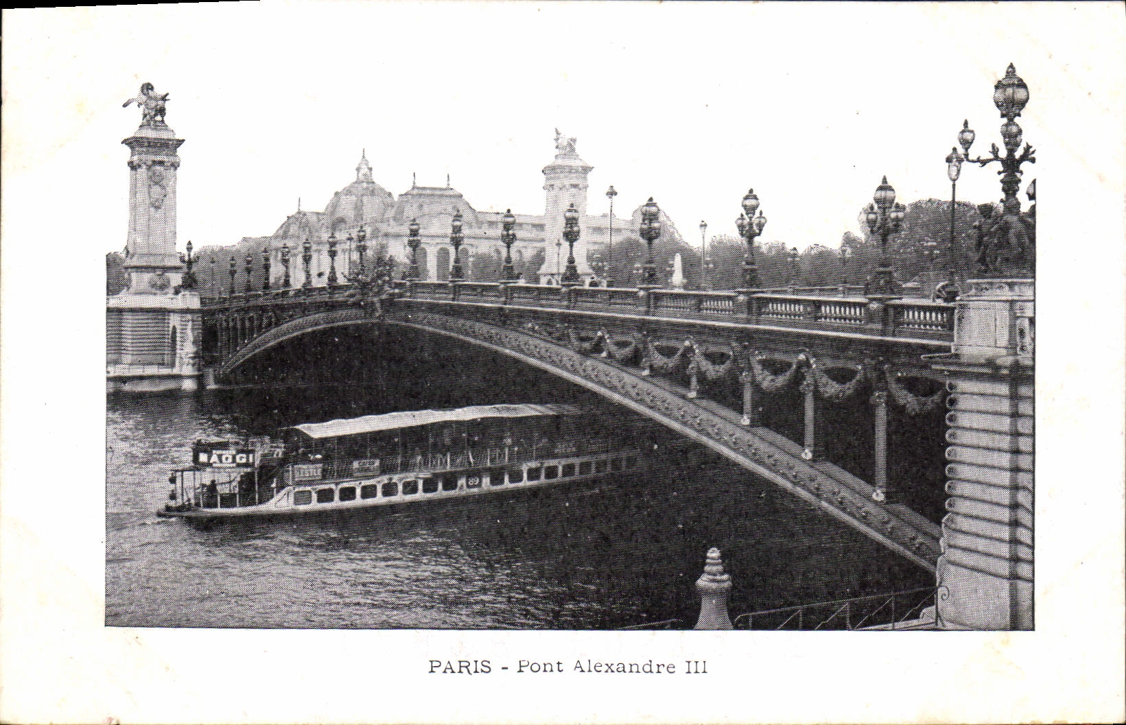 CPA Paris Pont Alexandre III Bateau