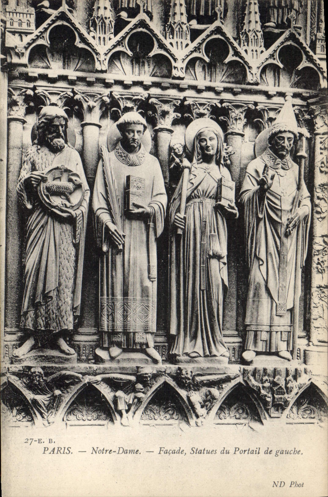 CPA Paris Notre Dame Facade Statues du Portail de gauche