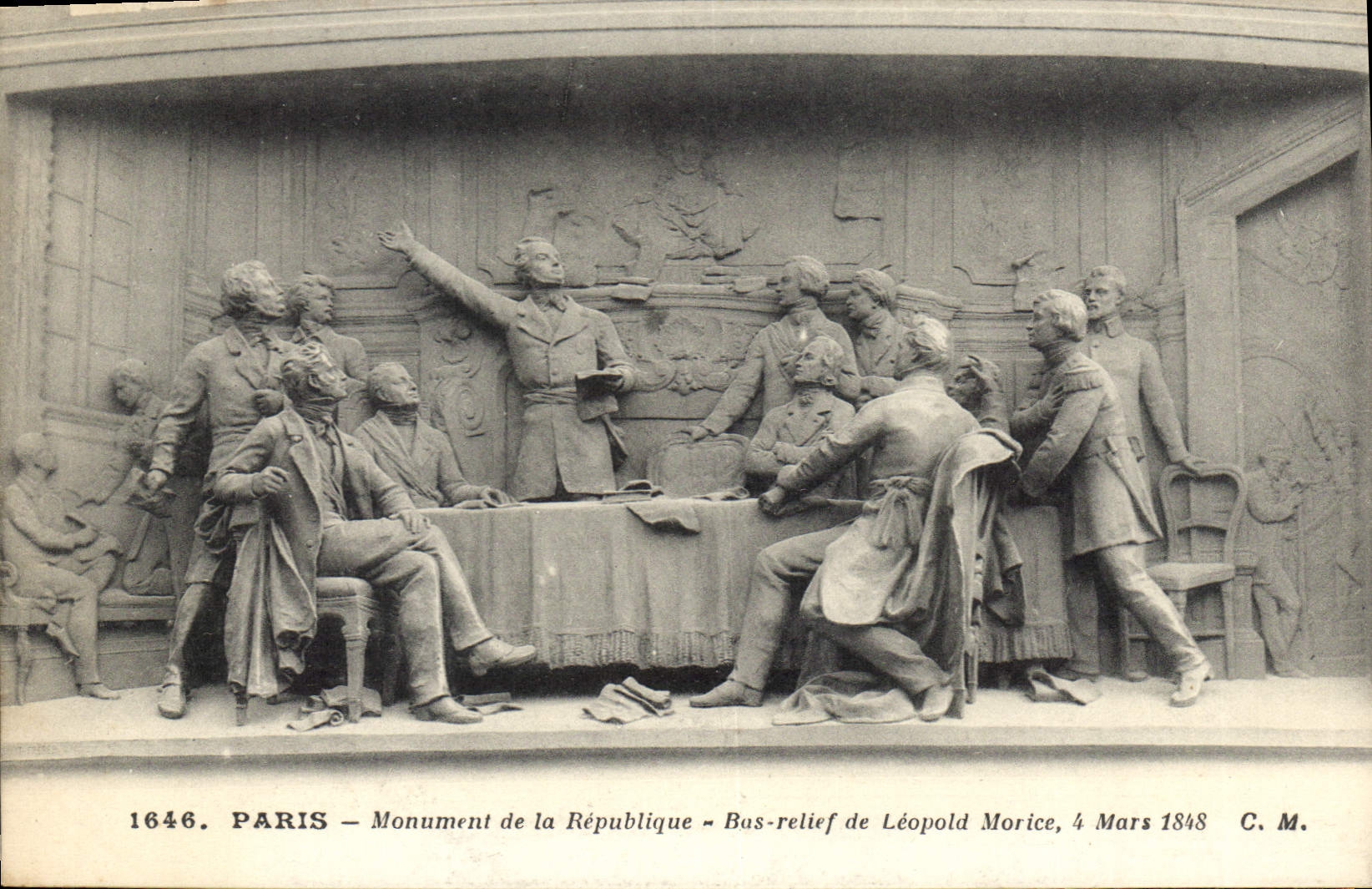 CPA Paris Monument de la Republique Bas relief de Leopold Morice 
