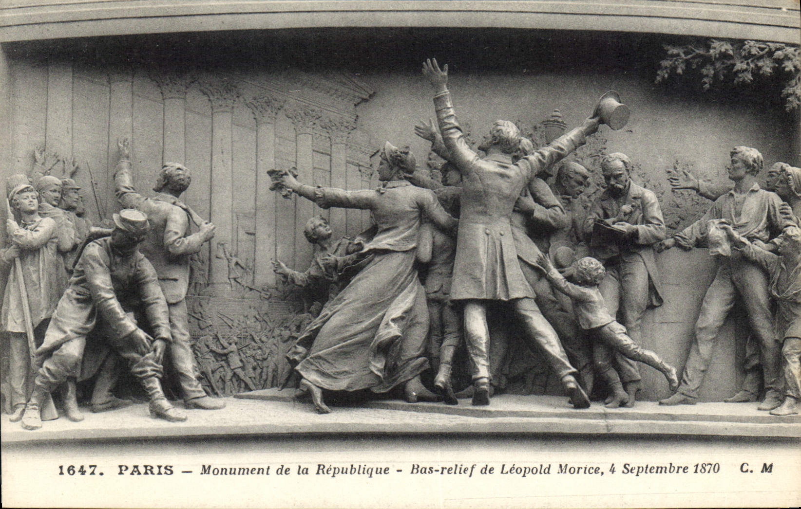 CPA Paris Monument de la Republique Bas relief de Leopold Morice 
