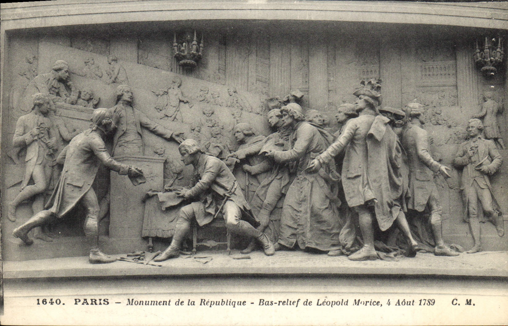 CPA Paris Monument de la Republique Bas relief de Leopold Morice 