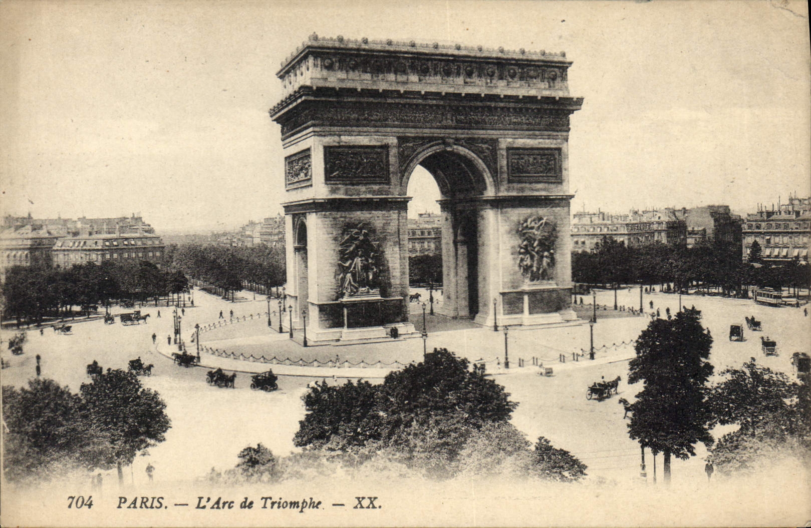CPA Paris L'Arc de Triomphe 