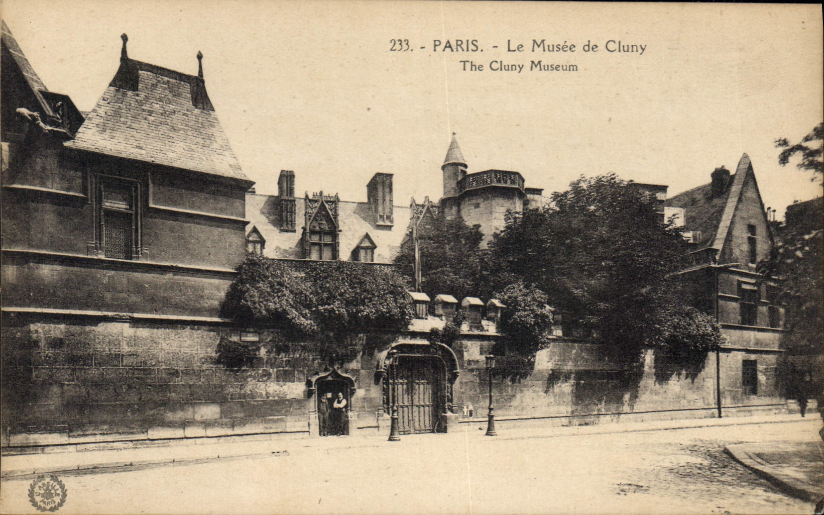 CPA Paris Le Musee de Cluny 