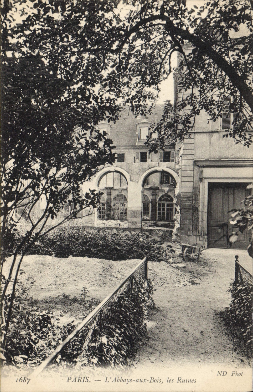 CPA Paris L'Abbaye aux Bois les Ruines 