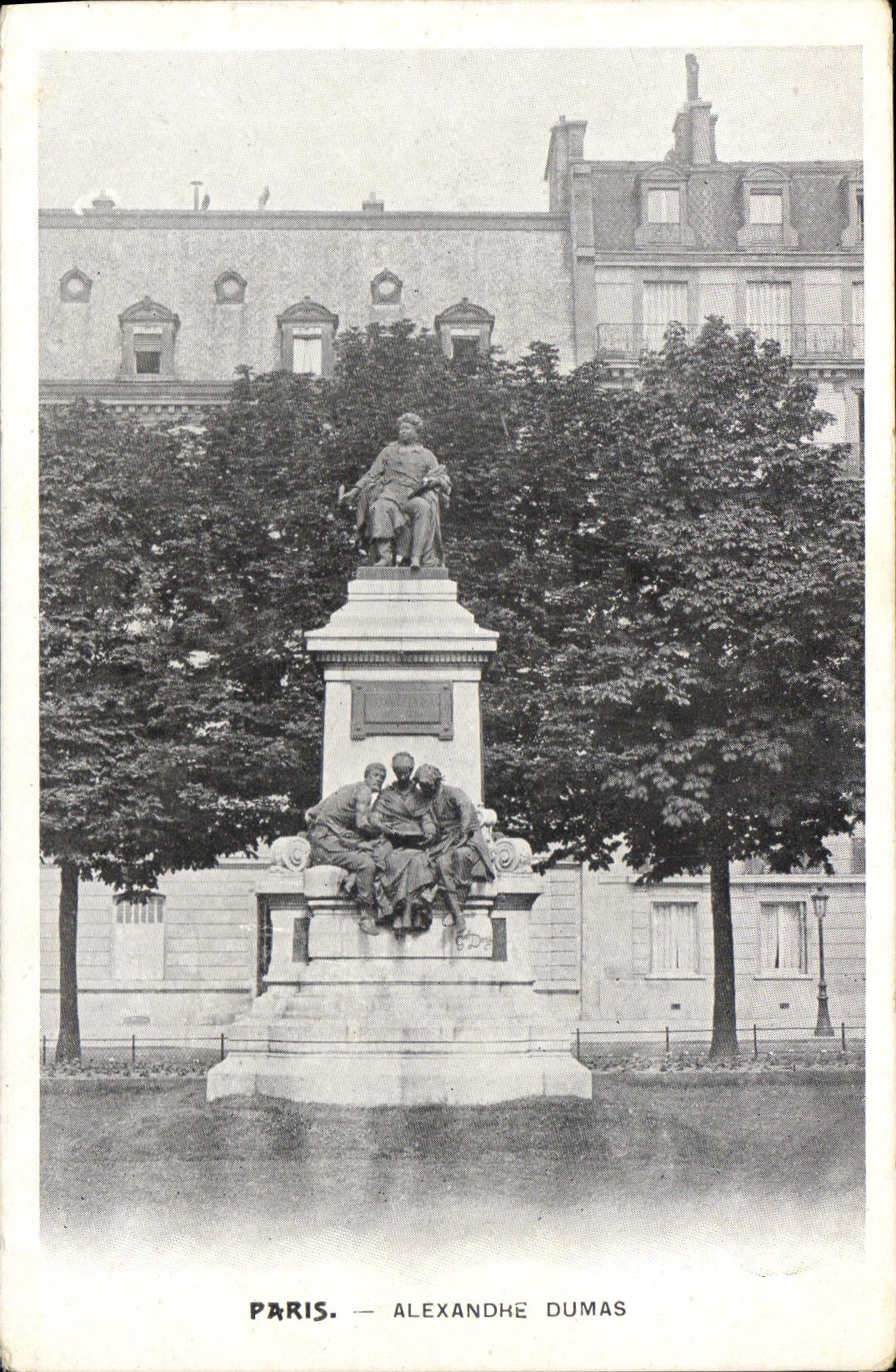 CPA Paris Alexandre Dumas 