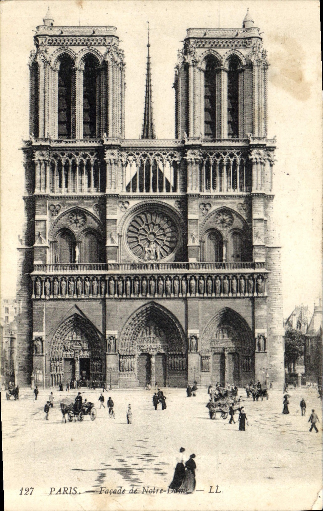 CPA Paris Facade de Notre Dame