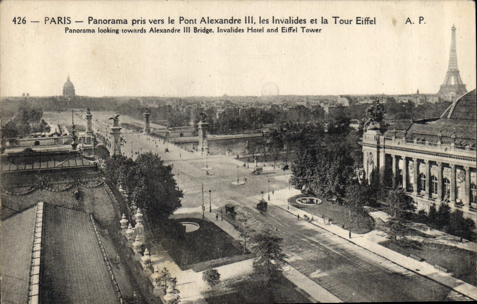 CPA Paris Panorama pris vers le Pont Alexandre III les Invalides et la Tour Eiffel 
