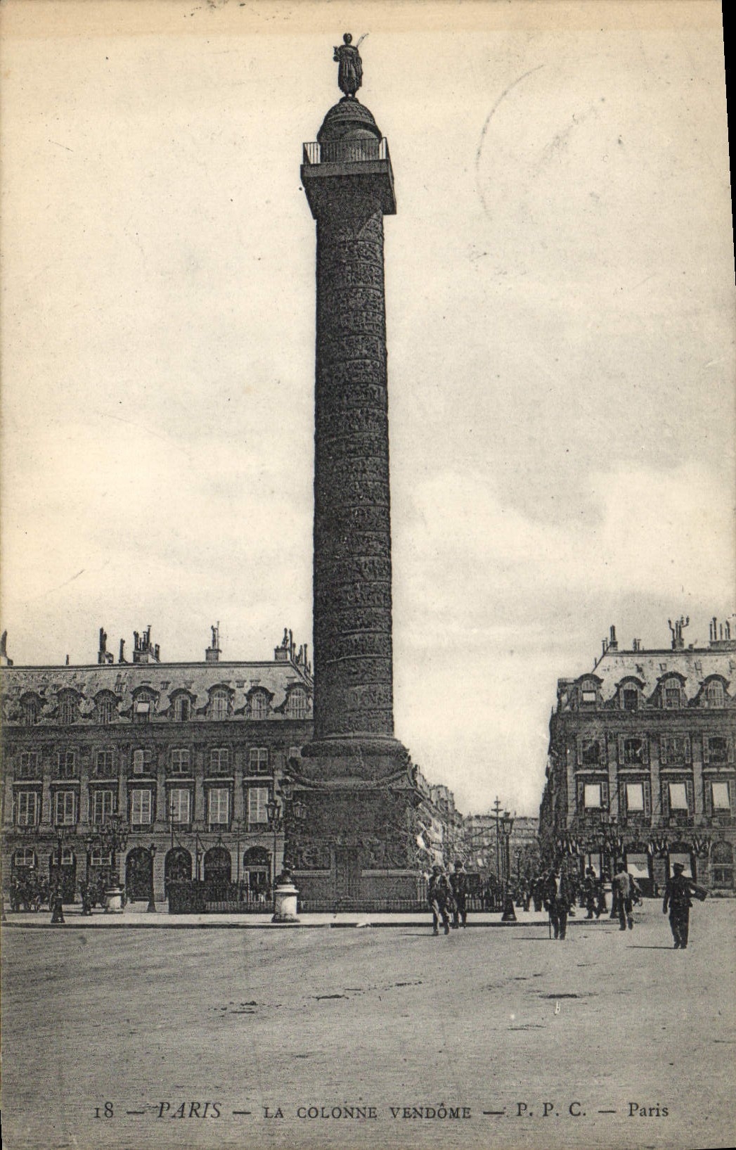 CPA Paris La Colonne Vendome 