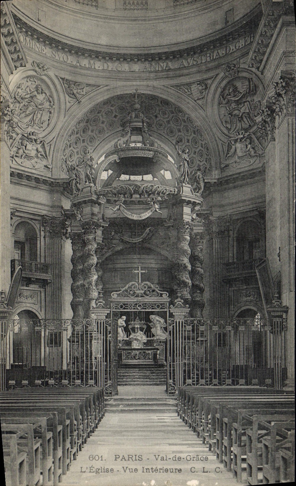 CPA Paris Val de Grace l'eglise vue Interieure 