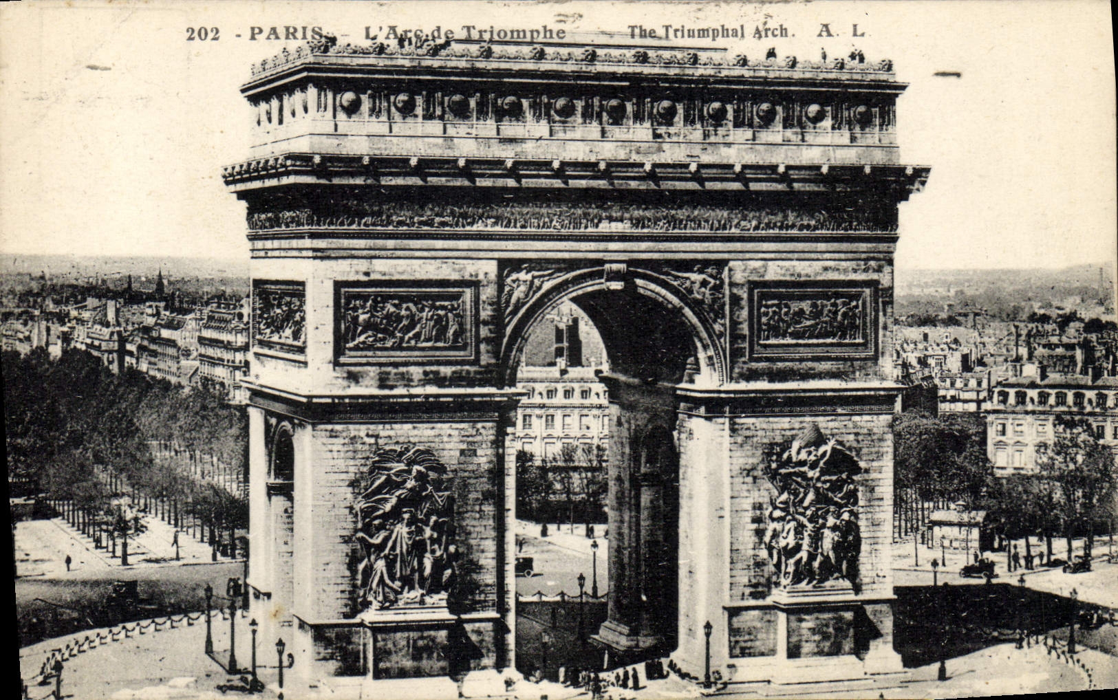 CPA Paris L'Arc de Triomphe 