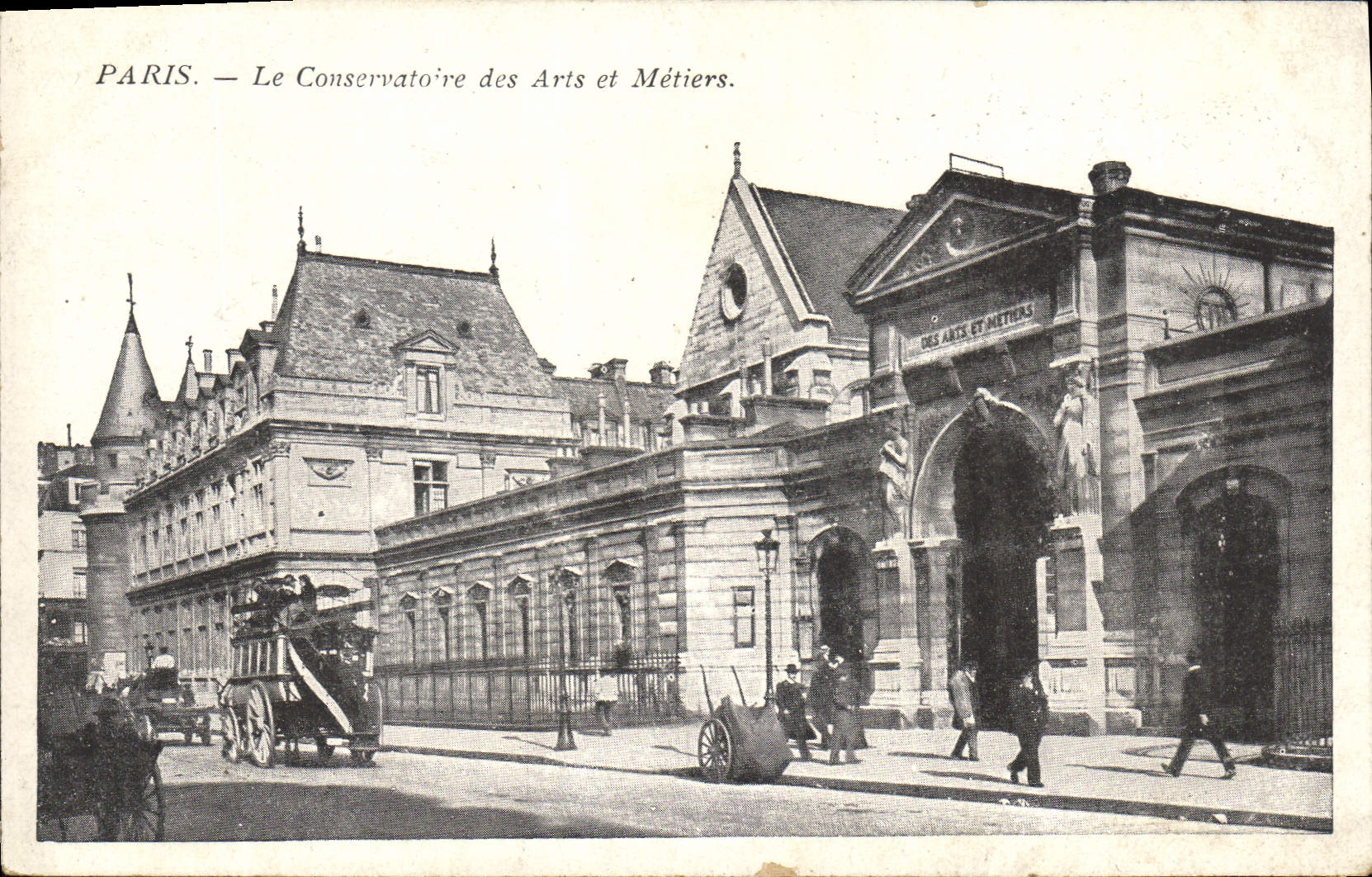 CPA Paris le Conservatoire des Arts et Metiers