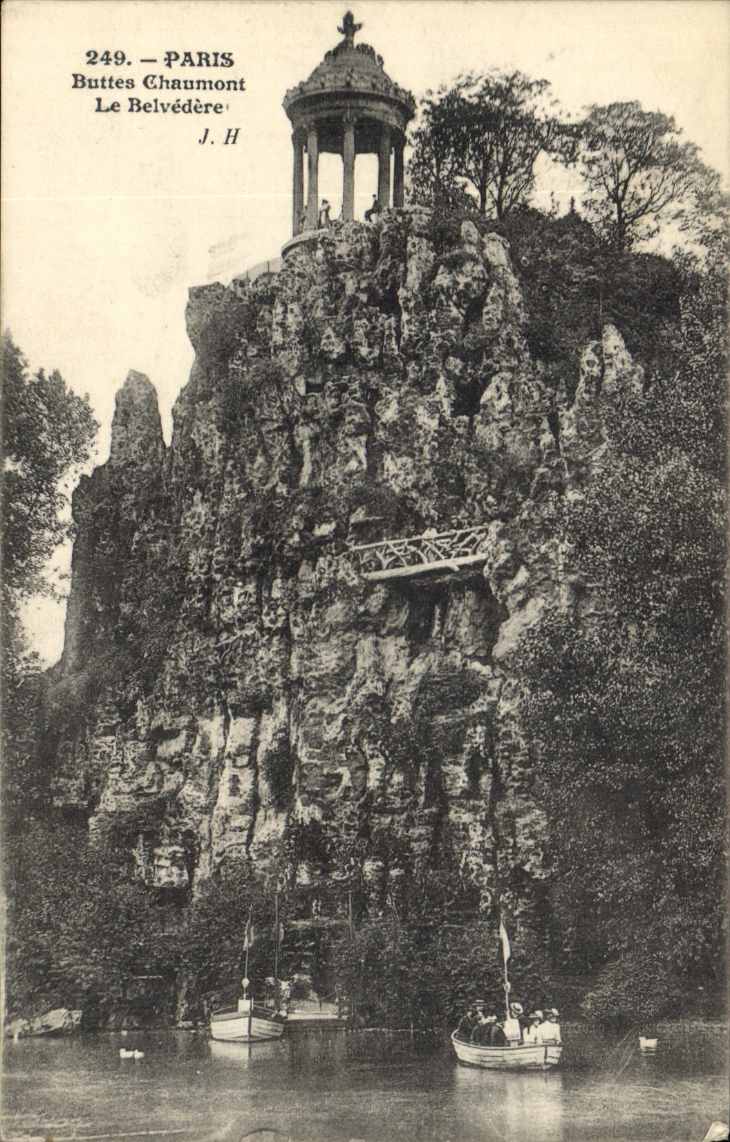 CPA Paris Buttes Chaumont le Belvedere 