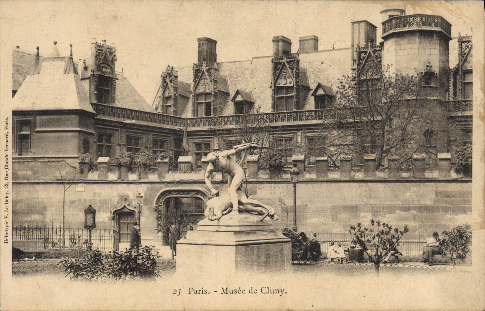 CPA Paris Musee de Cluny 