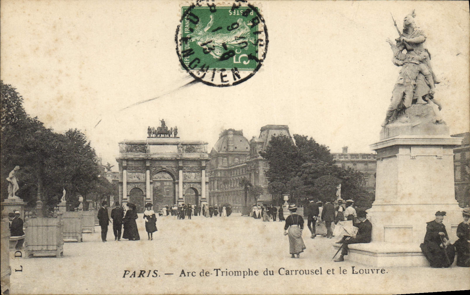 CPA Paris Arc de Triomphe du Carrousel et le Louvre 