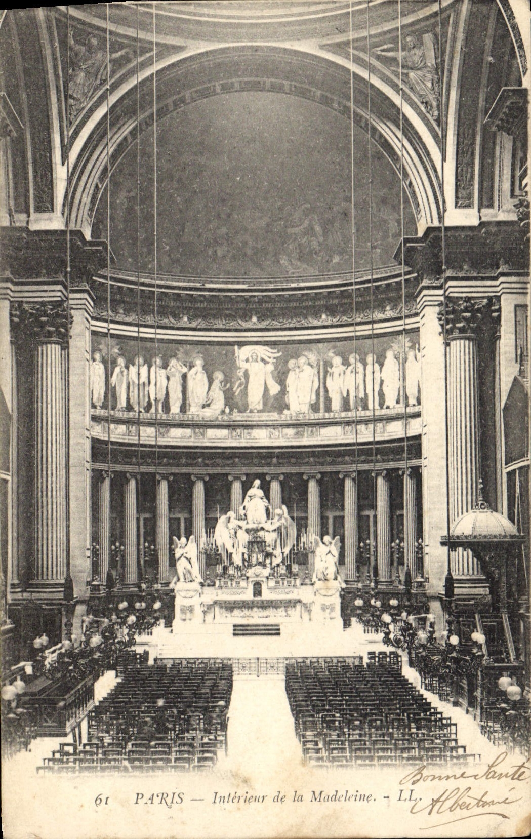 CPA Paris Interieur de la Madeleine 