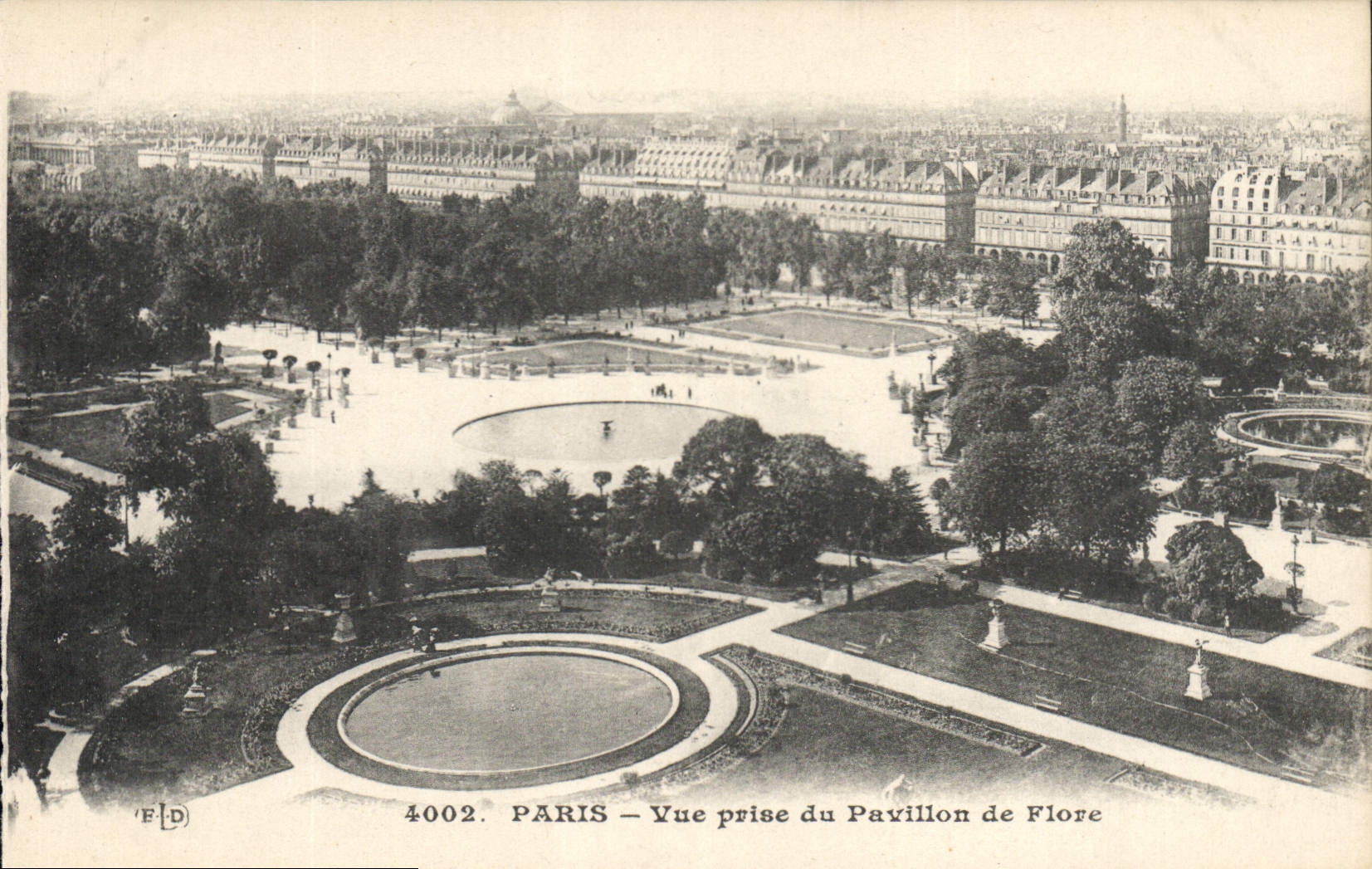 CPA Paris vue prise du Pavillon de Flore 