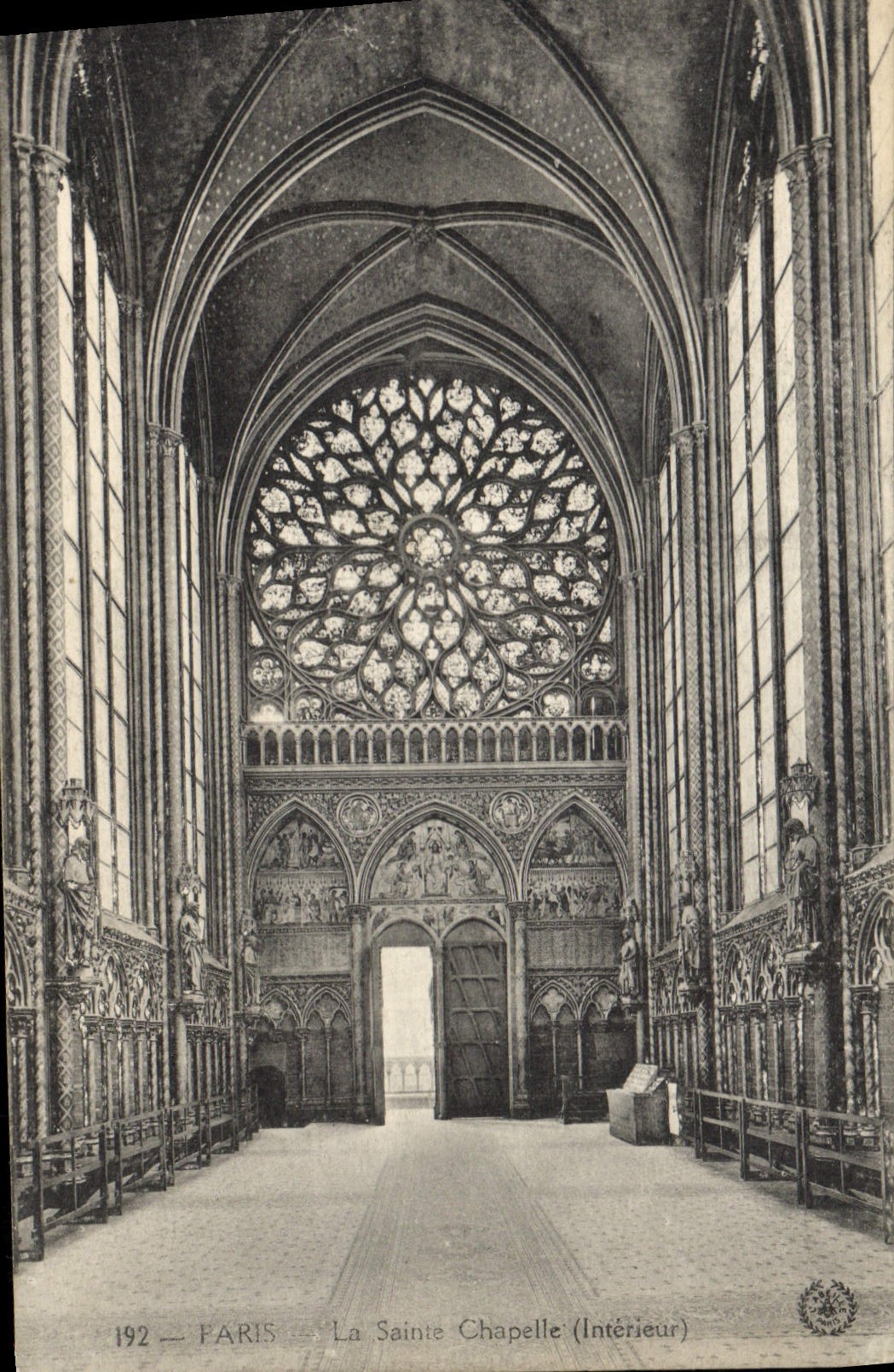 CPA Paris La Sainte Chapelle Interieur 