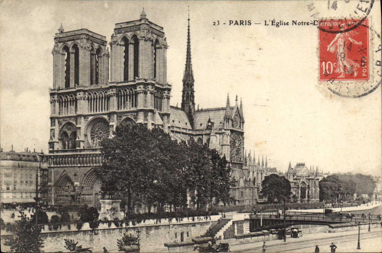CPA Paris L'Eglise Notre Dame 