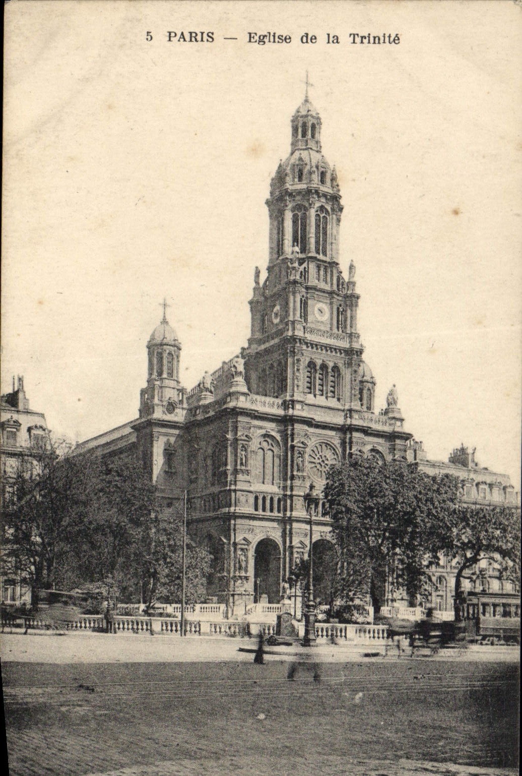 CPA Paris Eglise de la Trinite 