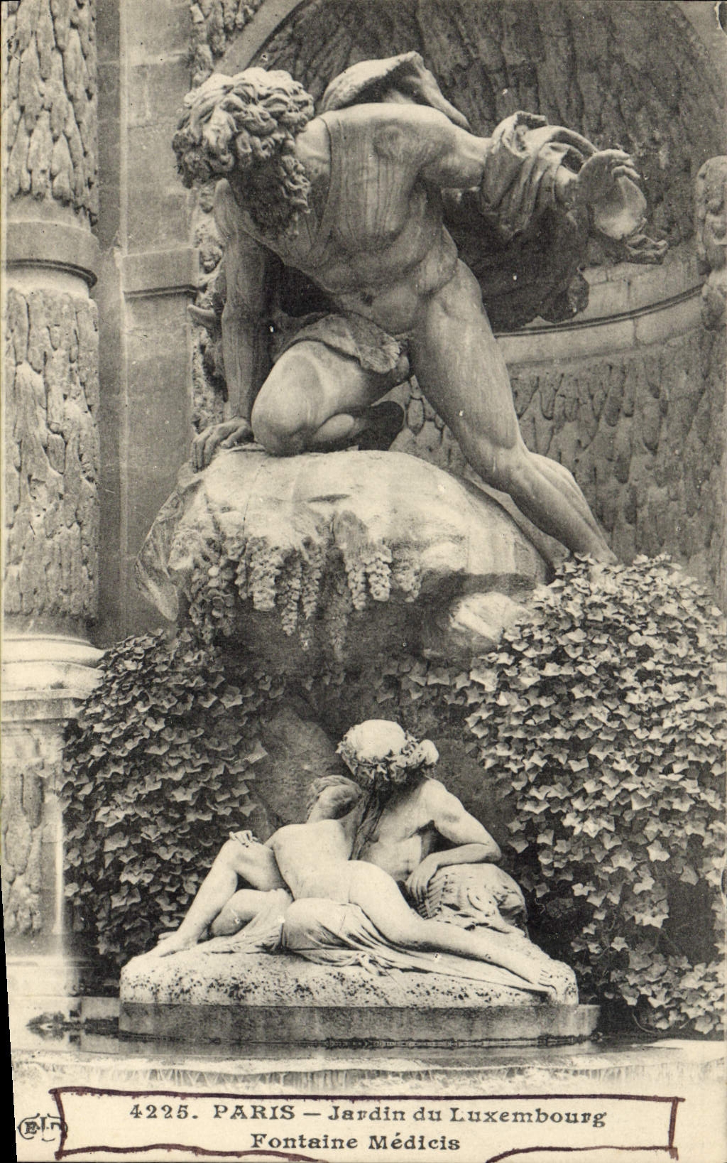 CPA Paris Jardin du Luxembourg Fontaine Medicis 