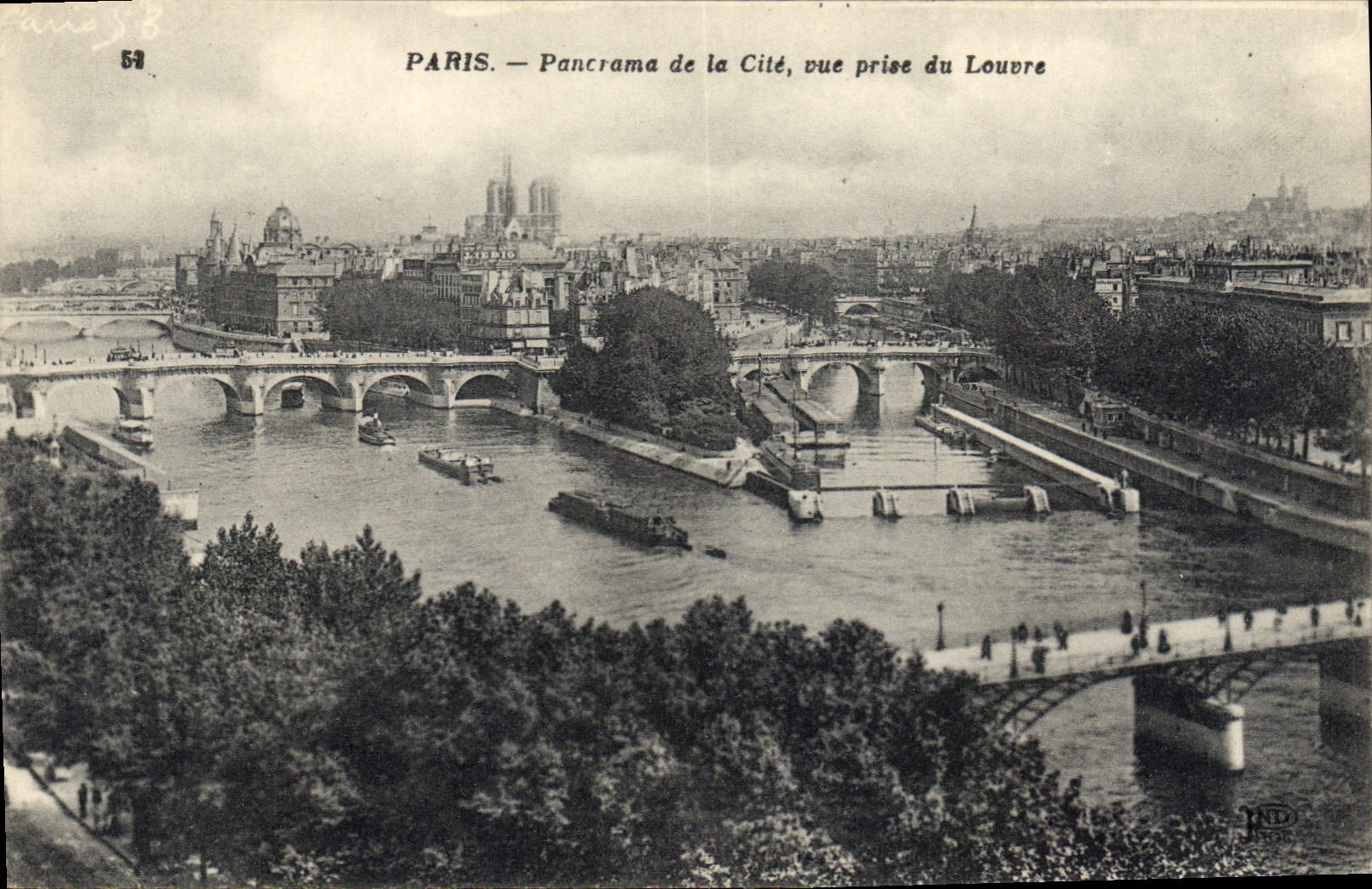 CPA Paris Panorama de la Cite vue prise du LOuvre