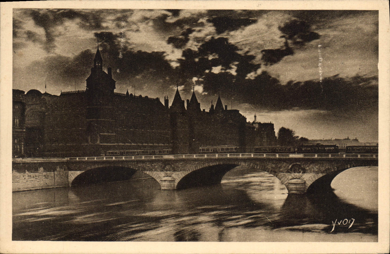 CPA Paris La Conciergerie et le Pont au Change 