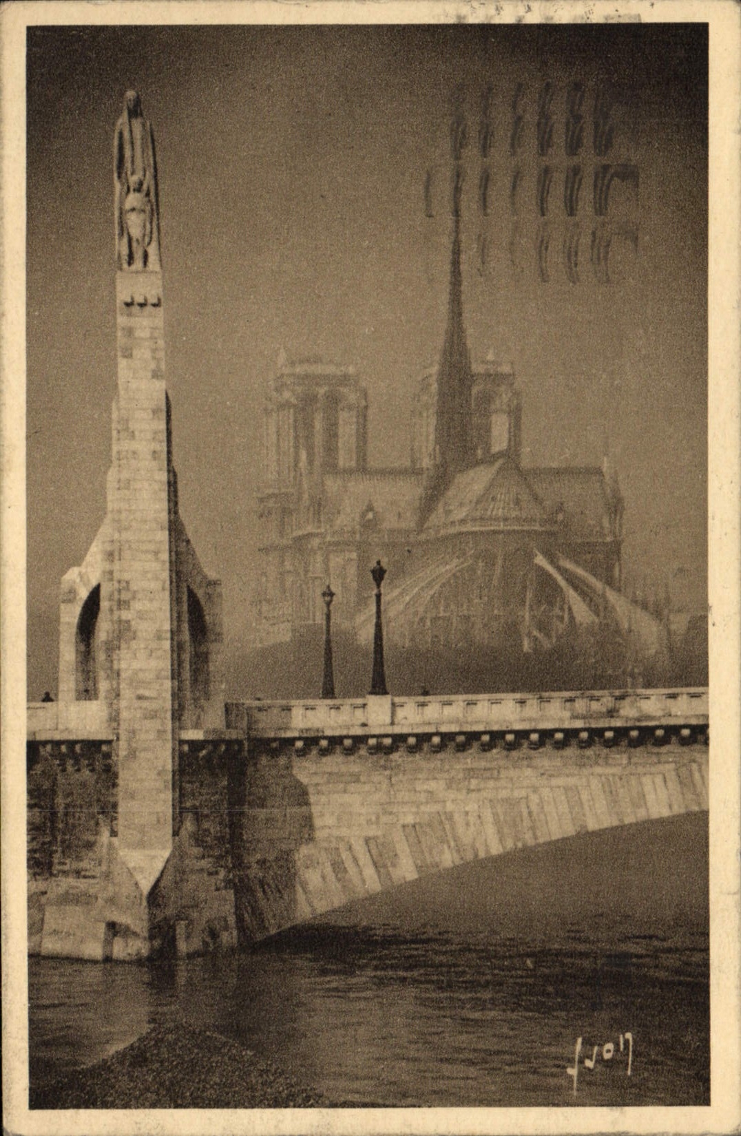 CPA Paris Notre Dame et Statue Ste Genevieve