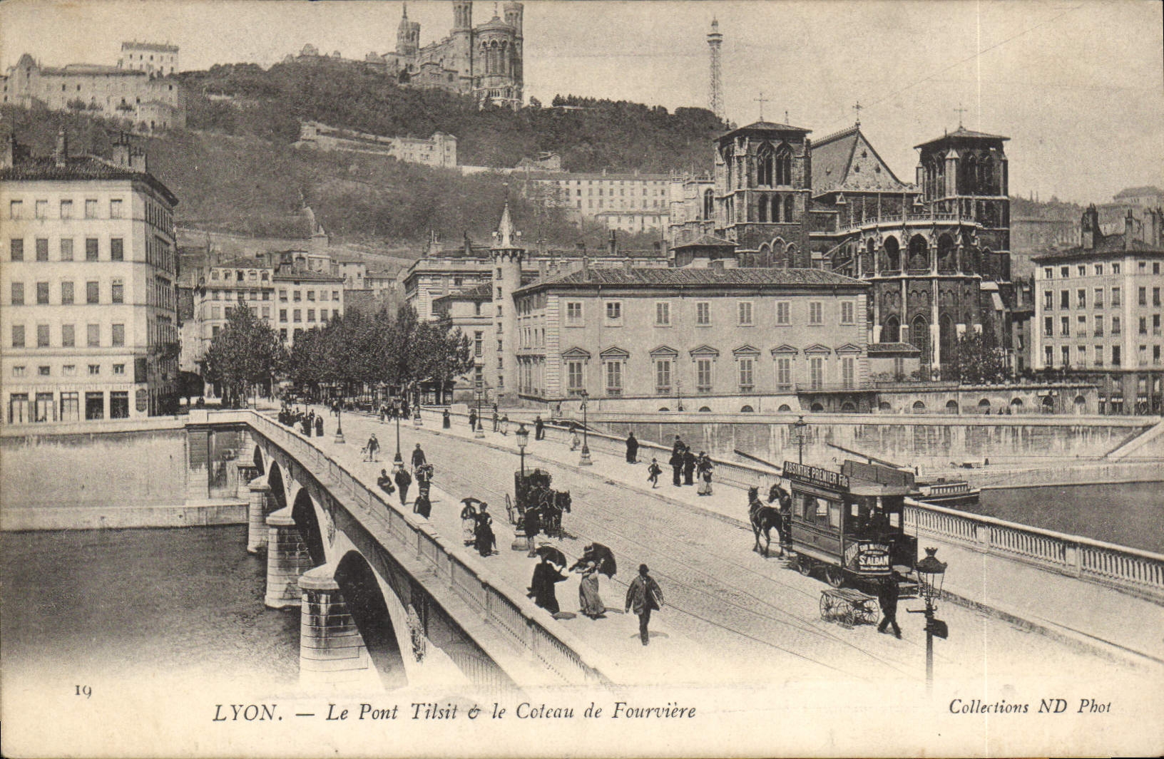 CPA Lyon Le Pont Tilsitt le Coteau de Fourviere