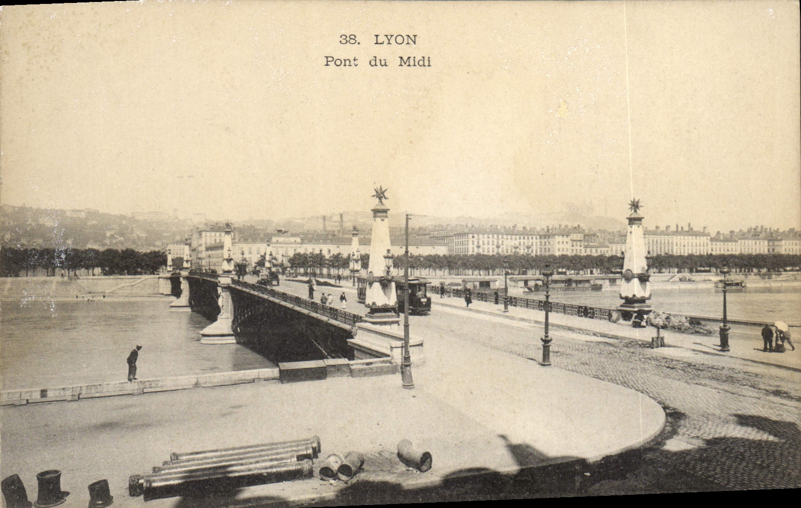 CPA Lyon Pont du Midi 