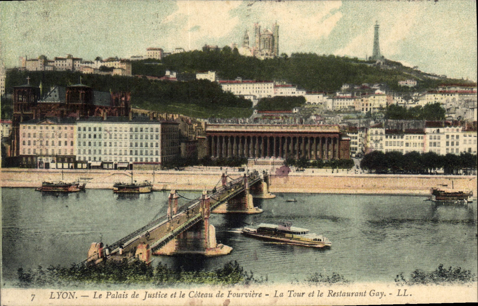 CPA Lyon Le Palais de Justice et le Coteau de Fourviere La Tour et le Restaurant Gay