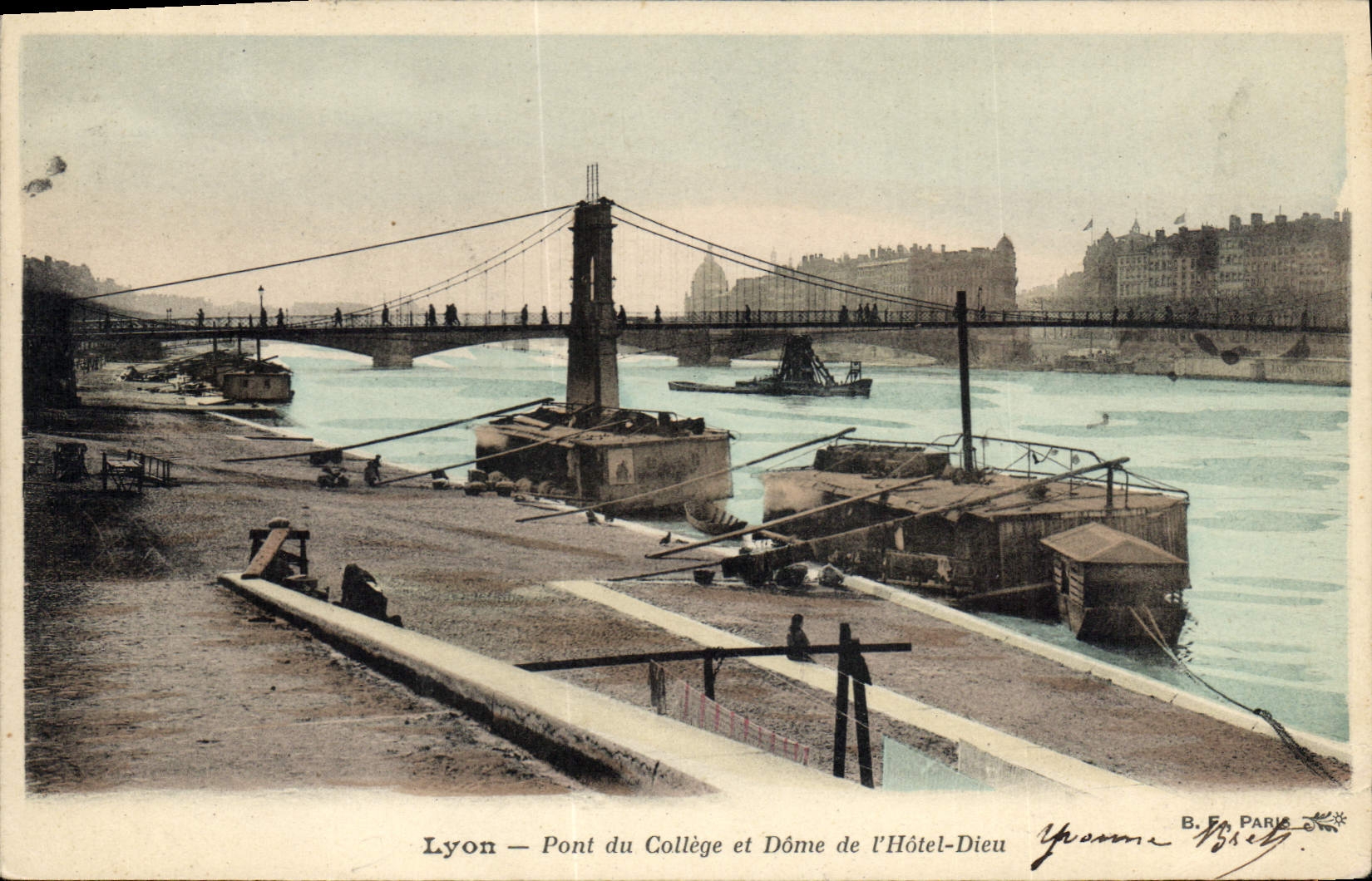 CPA Lyon Pont du College et Dome de l'Hotel Dieu 