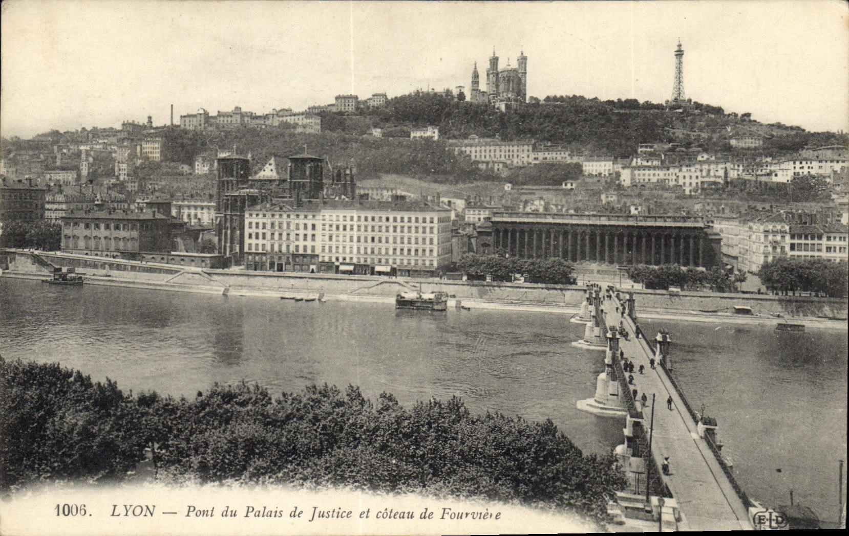 CPA Lyon Pont du Palais de Justice et coteau de Fourviere 