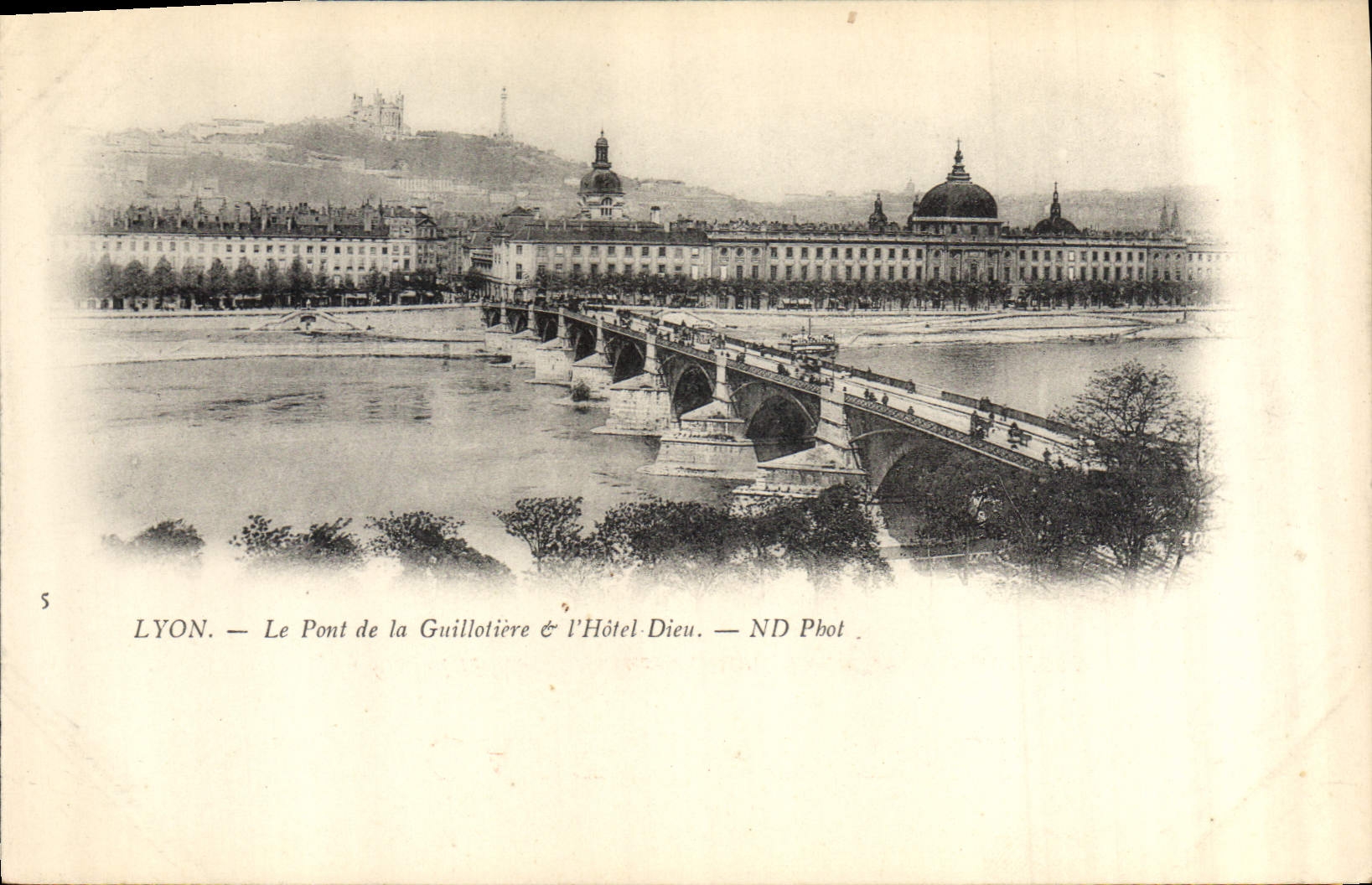 CPA Lyon Le Pont de la Guillotiere l'Hotel Dieu