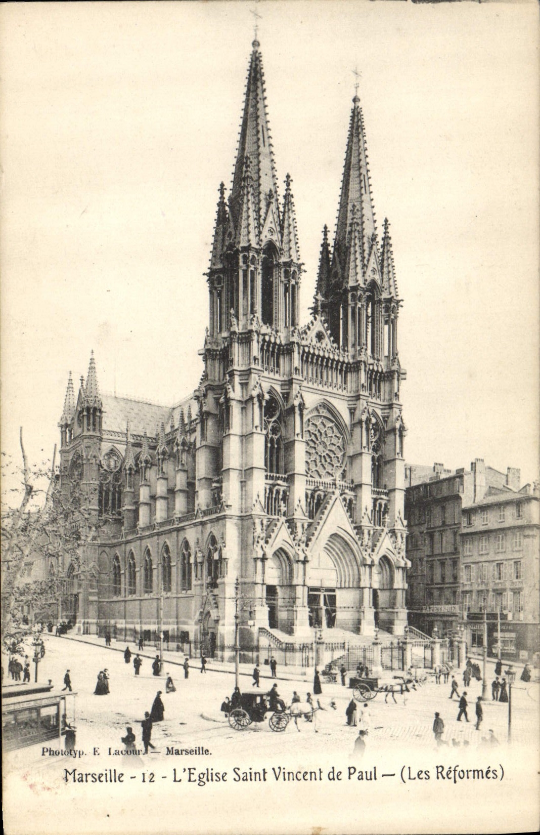 CPA Marseille L'Eglise Saint Vincent de Paul Les Reformes 