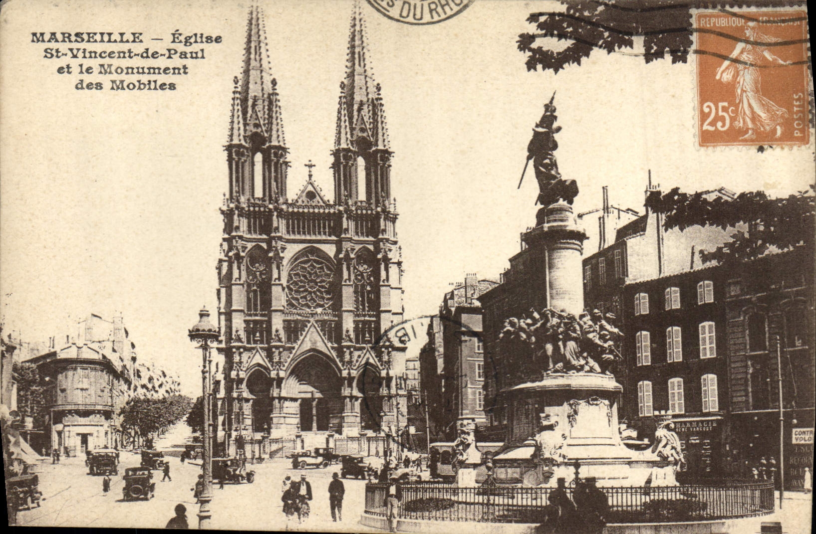 CPA Marseille Eglise St Vincent de Paul et le Monument des Mobiles