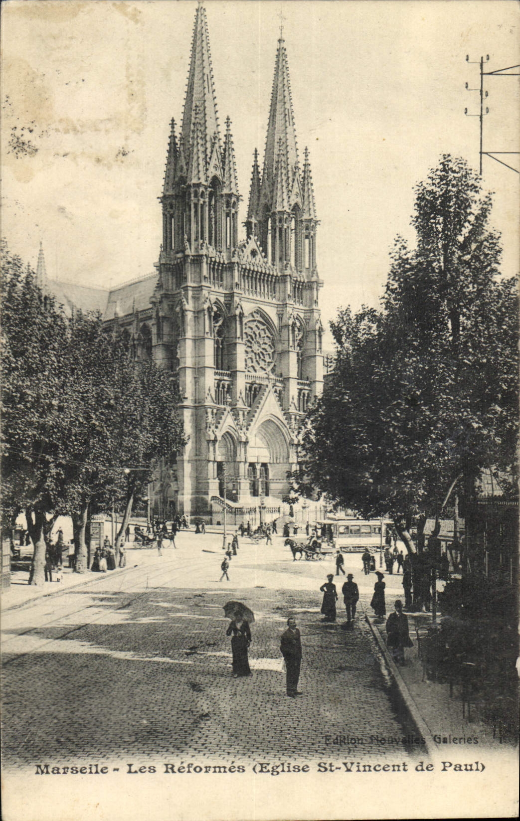 CPA Marseille Les Reformes Eglise St Vincent de Paul 