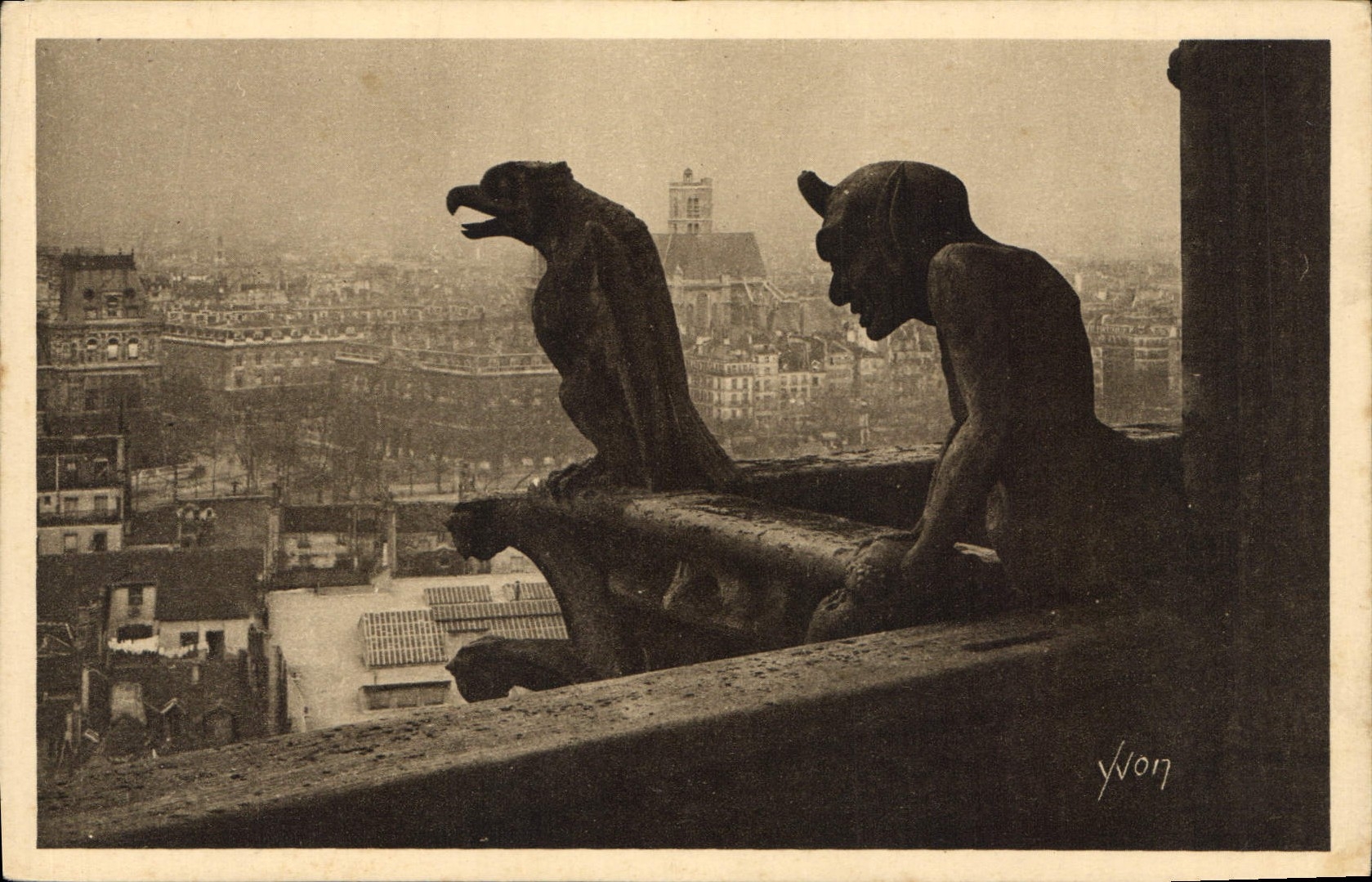 CPA Paris Notre Dame de Paris Detail de la facade Nord 