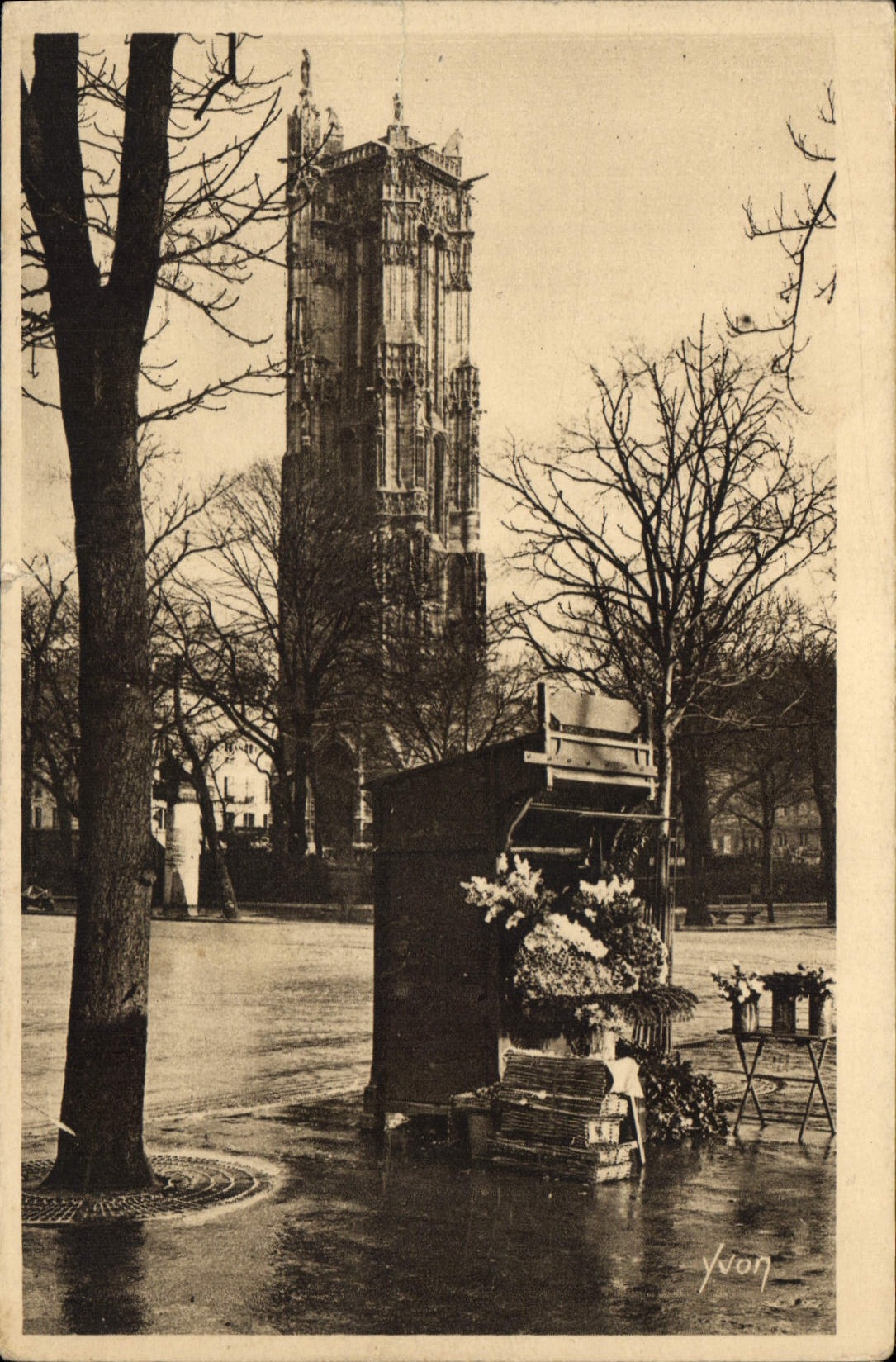CPA Paris La Tour St Jacques 