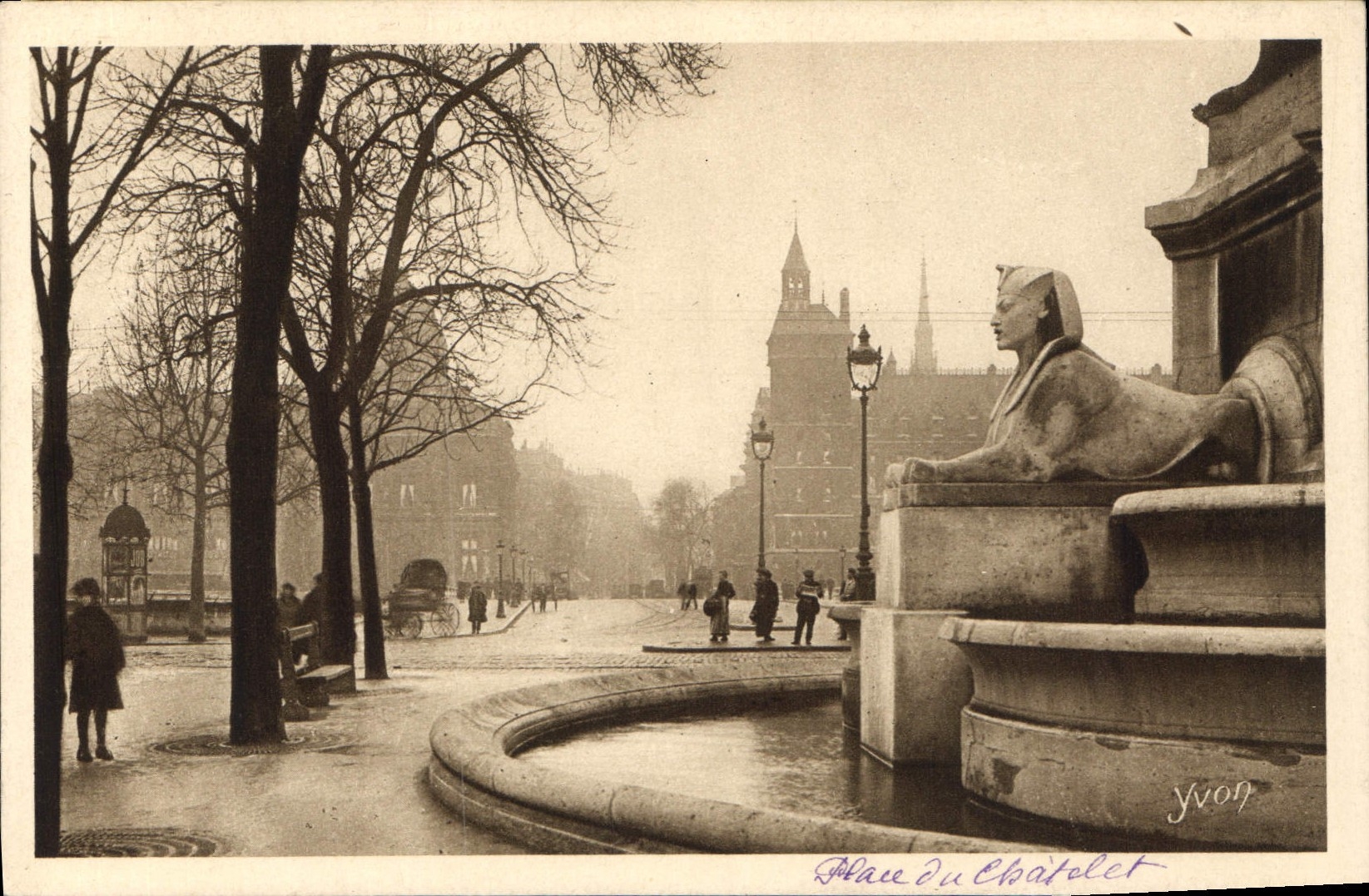 CPA Paris La Place du Chatelet 