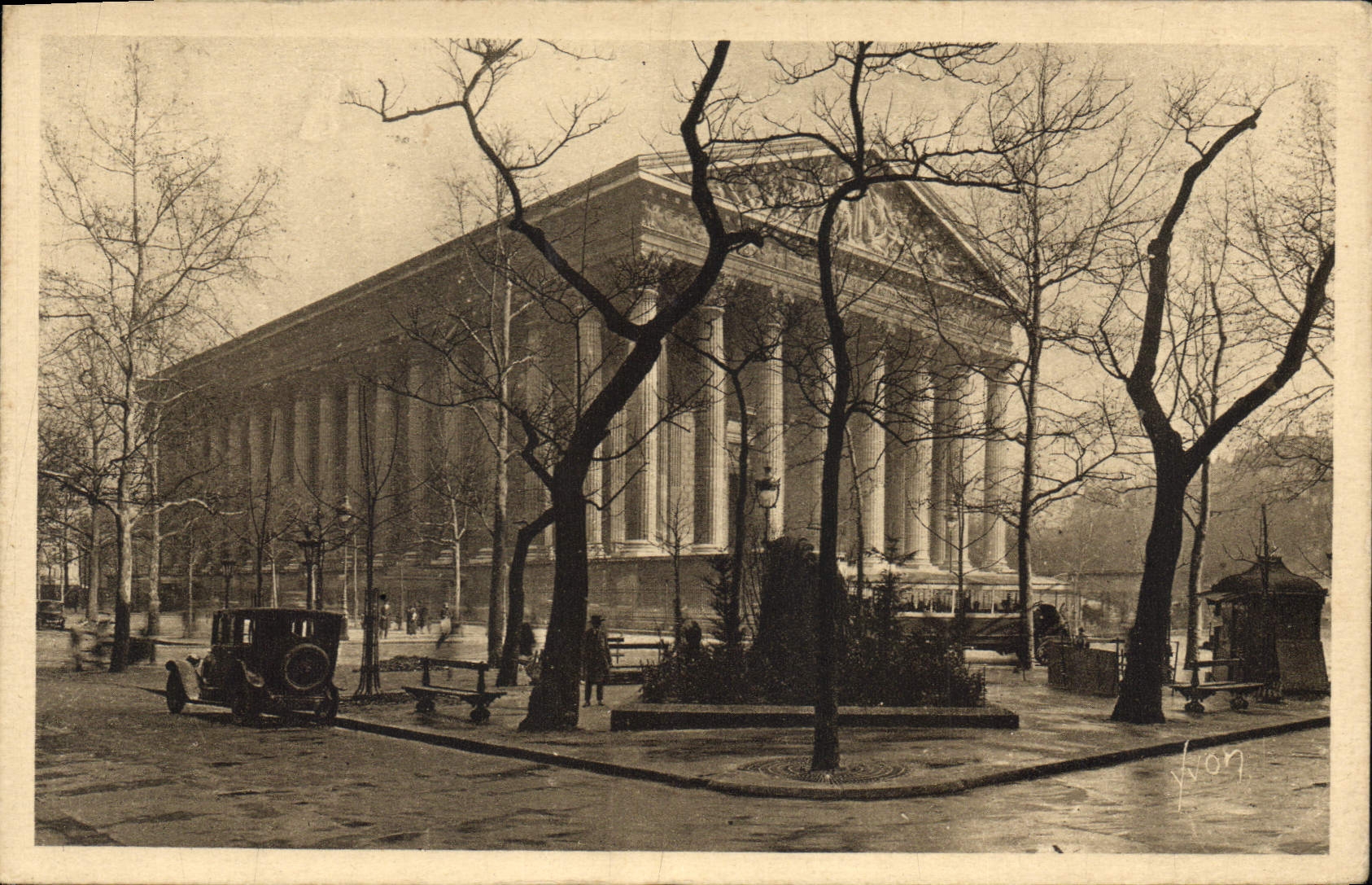 CPA Paris Eglise de la Madeleine 