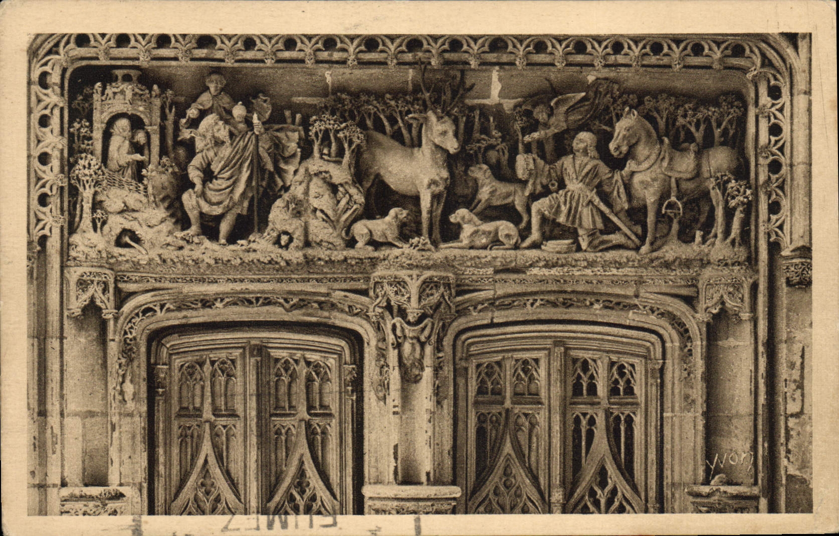 CPA Chateau d'Amboise Detail de la Porte de la Chapelle Saint Hubert
