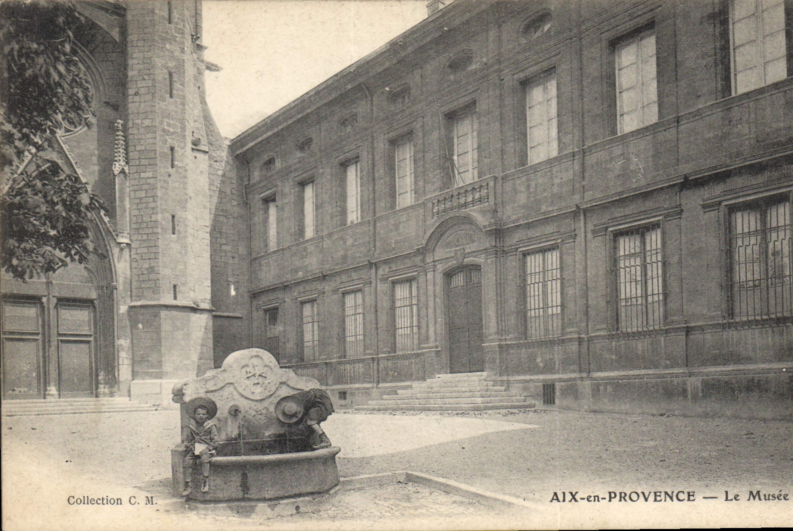 CPA Aix en Provence Le Musee 