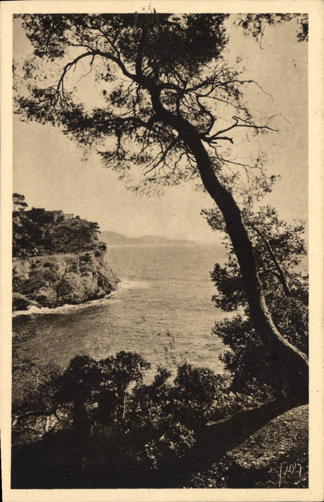 CPA Cote d'Azur Toulon Var Vue sur le Cap Brun