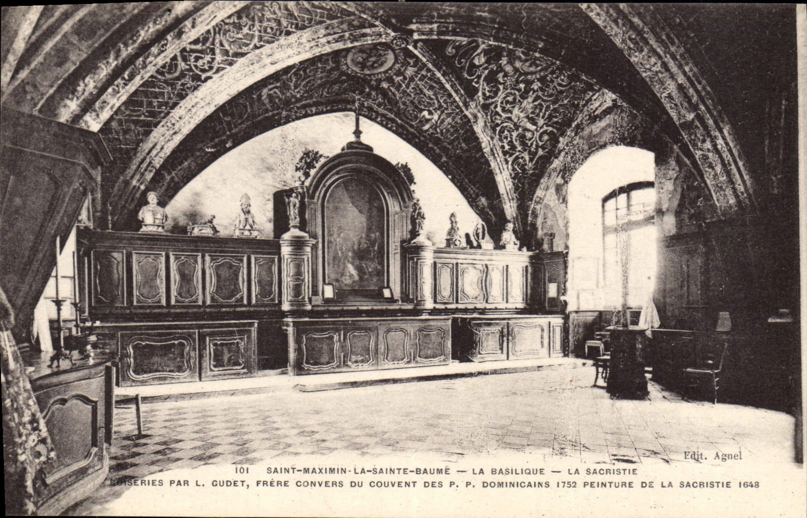 CPA Saint Maximin La Sainte Baume La Basilique La Sacristie 