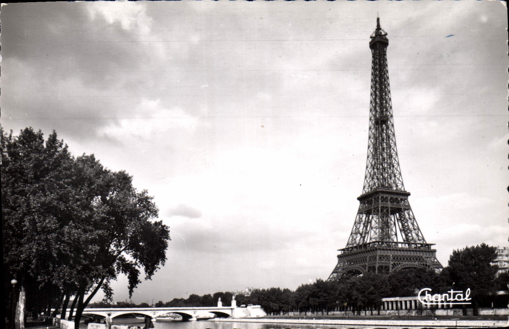 CPA Paris La Tour Eiffel et le Pont d'lens 