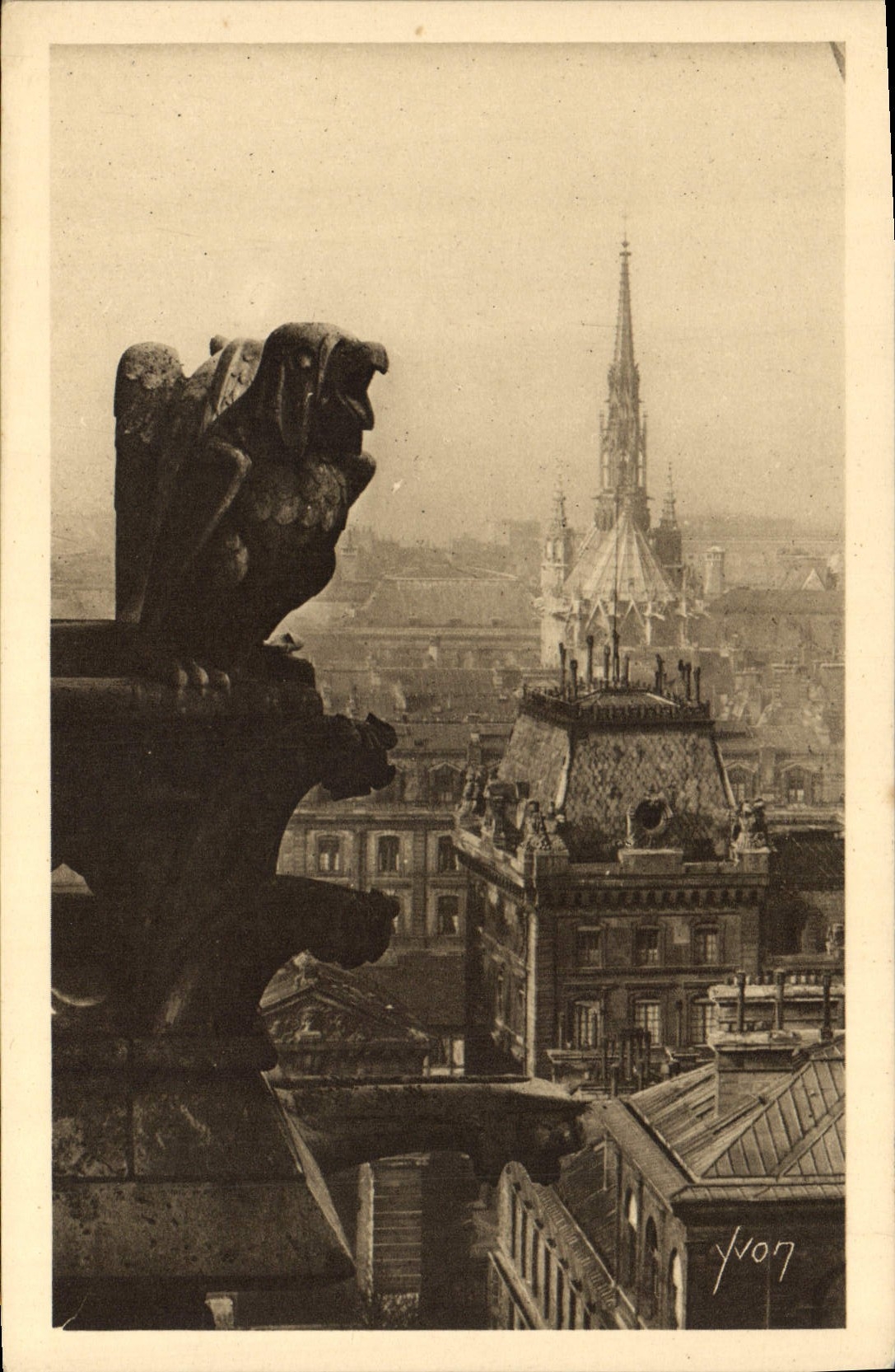 CPA Paris Chimere de Notre Dame et Sainte Chapelle 