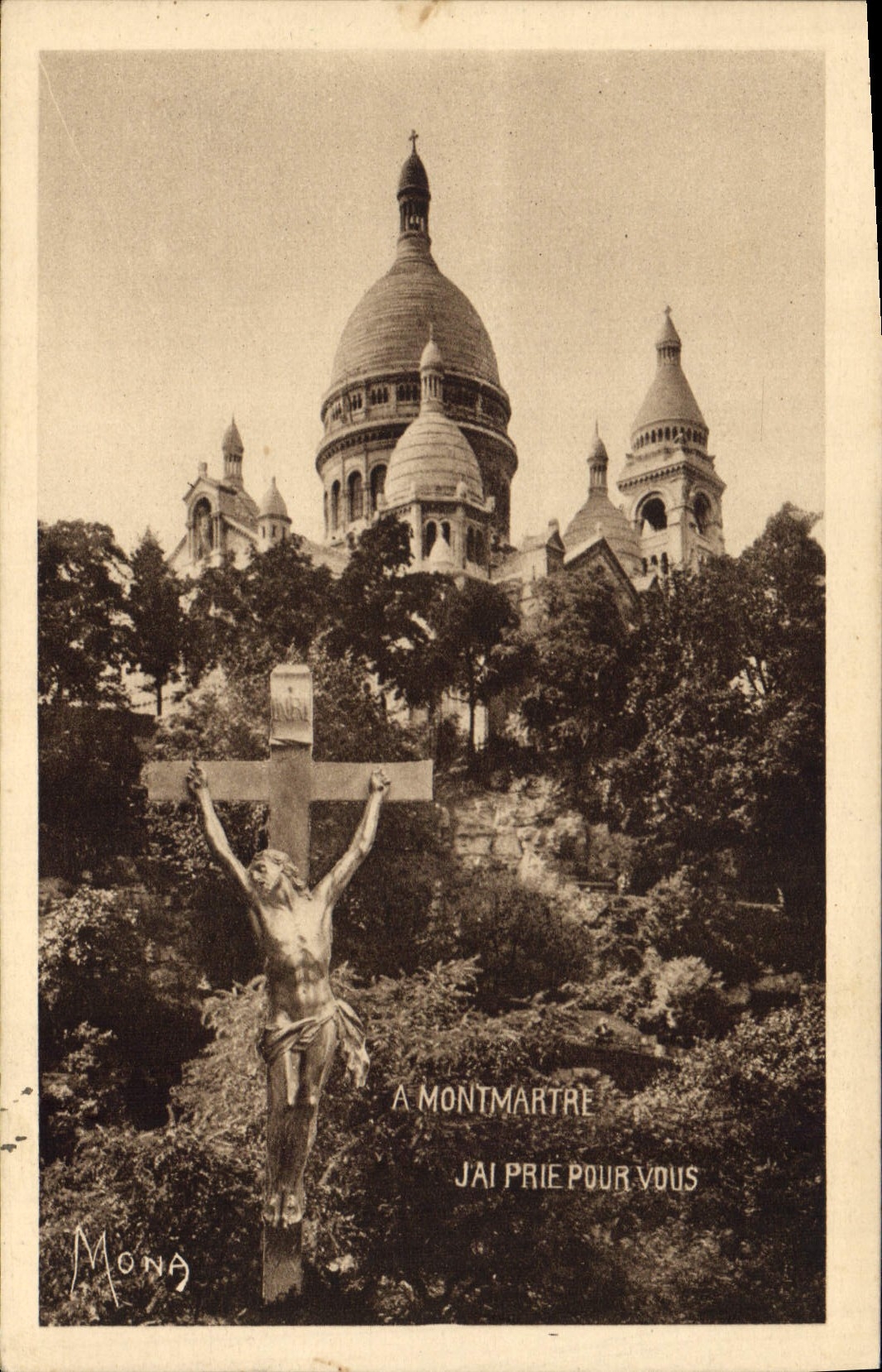CPA Paris Basilique du Sacre Coeur de Montmartre et Square Saint Pierre